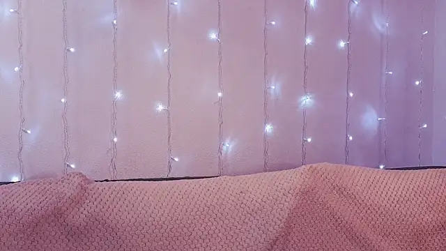 KimWilli online show from 12.26.24