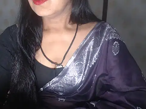 Snapshot of Indianstreamm chatting on 02.26.25 Indianstreamm online show from 02.26.25