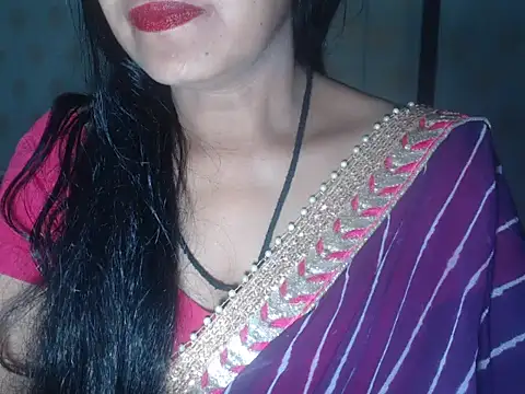 Snapshot of Indianstreamm chatting on 02.27.25 Indianstreamm online show from 02.27.25