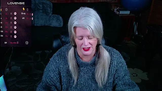 AliceHarlot online show from 10.16.25