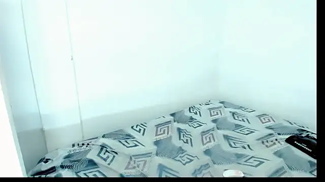 leinisofia69 online show from 01.05.25