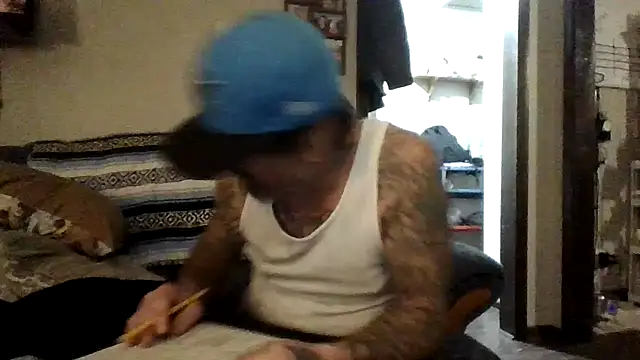 Snapshot of clitstitsandbongrips chatting on 10.10.25 clitstitsandbongrips online show from 10.10.25