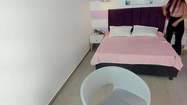 Snapshot of Scarlett__bell chatting on 02.02.26 Scarlett bell online show from 02.02.26