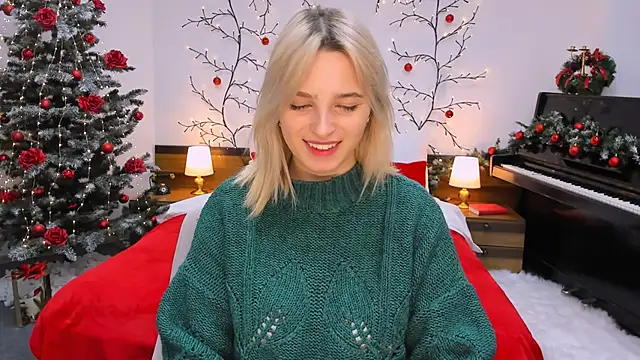 Snapshot of tendermeow chatting on 12.12.24 tendermeow online show from 12.12.24