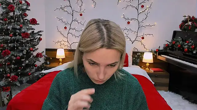 Snapshot of tendermeow chatting on 12.16.24 tendermeow online show from 12.16.24