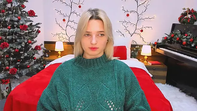 Snapshot of tendermeow chatting on 12.16.24 tendermeow online show from 12.16.24