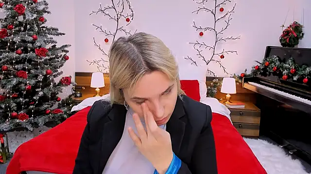 Snapshot of tendermeow chatting on 01.14.25 tendermeow online show from 01.14.25