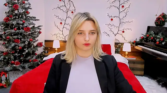 Snapshot of tendermeow chatting on 01.14.25 tendermeow online show from 01.14.25