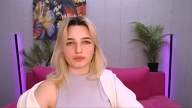 Snapshot of tendermeow chatting on 01.31.25 tendermeow online show from 01.31.25