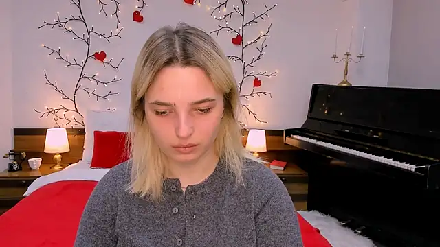 Snapshot of tendermeow chatting on 03.14.25 tendermeow online show from 03.14.25