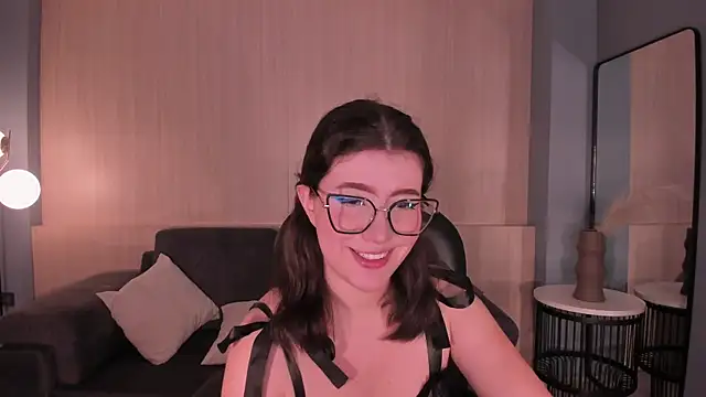 AmberFarrell online show from 03.04.26