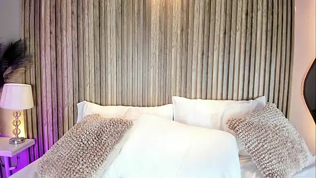 HannaPaola online show from 03.20.26