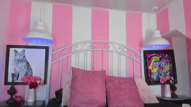 Liah Grey8 online show from 04.15.26