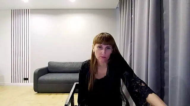Snapshot of Daniella_Lorente chatting on 12.22.24 Daniella Lorente online show from 12.22.24