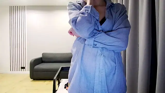 Snapshot of Daniella_Lorente chatting on 01.26.25 Daniella Lorente online show from 01.26.25