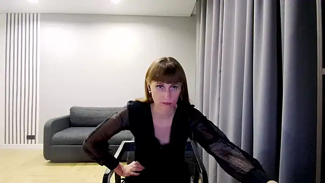 Snapshot of Daniella_Lorente chatting on 02.17.25 Daniella Lorente online show from 02.17.25