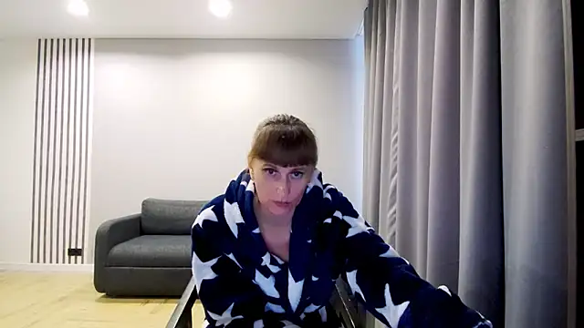 Snapshot of Daniella_Lorente chatting on 02.18.25 Daniella Lorente online show from 02.18.25