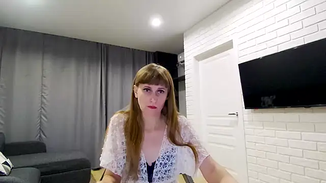 Snapshot of Daniella_Lorente chatting on 10.18.25 Daniella Lorente online show from 10.18.25