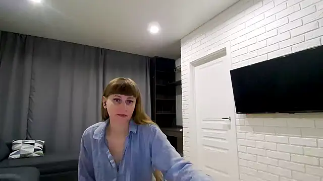 Snapshot of Daniella_Lorente chatting on 05.31.26 Daniella Lorente online show from 05.31.26