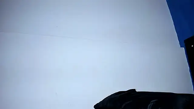 Snapshot of skinnycollins1 chatting on 11.11.25 skinnycollins1 online show from 11.11.25