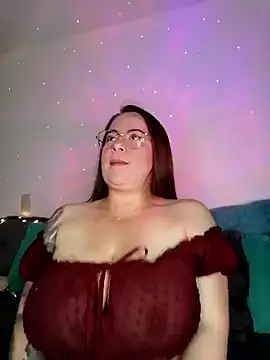 soofy   online show from 11.02.25