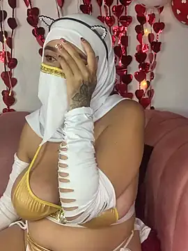 Snapshot of kithana_jazmin chatting on 02.21.25 kithana jazmin online show from 02.21.25