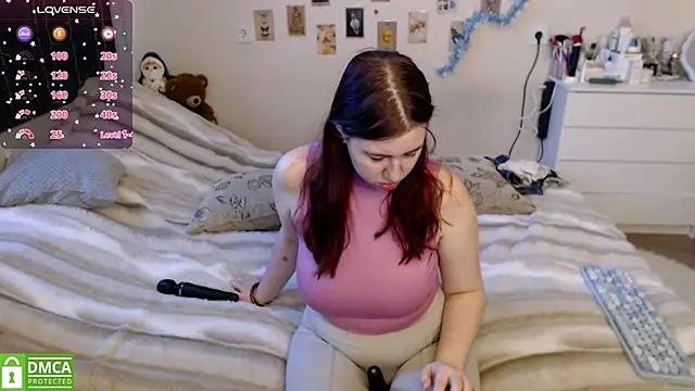 Snapshot of BettyandRich_ chatting on 02.07.26 BettyandRich online show from 02.07.26