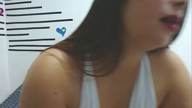 Snapshot of Emawalker_ chatting on 09.29.25 Emawalker online show from 09.29.25