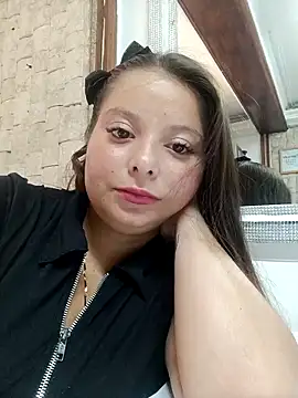 Emawalker  online show from 03.19.26