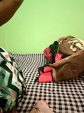 EACH 555 online show from 11.22.25