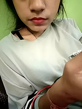 EACH 555 online show from 12.20.25