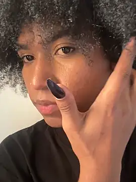 Ambar Collingg online show from 03.07.25