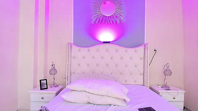 Ambar Collingg online show from 03.12.25