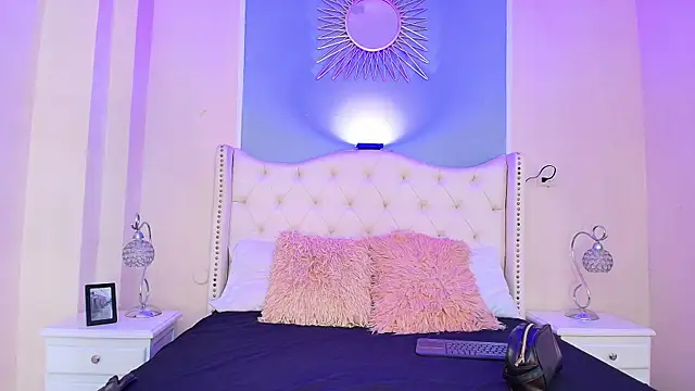 Ambar Collingg online show from 03.21.25