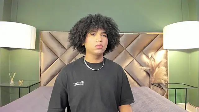 Ambar Collingg online show from 09.29.25