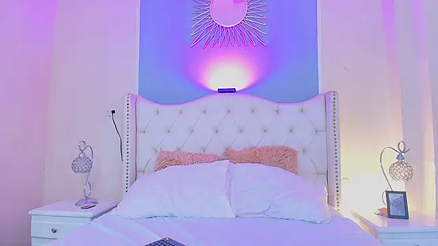 Ambar Collingg online show from 10.21.25