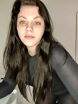 leeya lee online show from 01.18.25