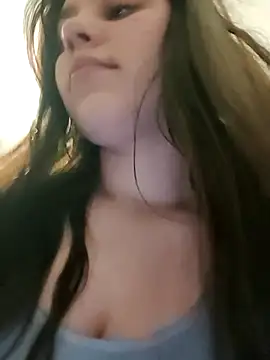 leeya lee online show from 02.20.25