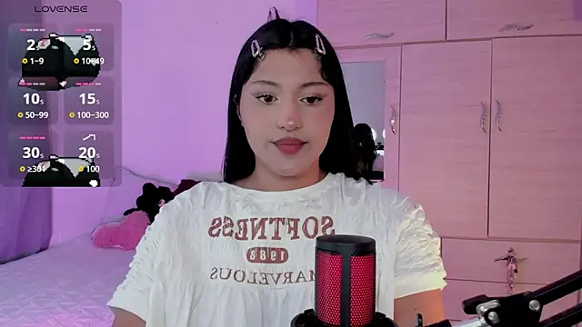 Snapshot of Ju_Kyung chatting on 10.06.25 Ju Kyung online show from 10.06.25