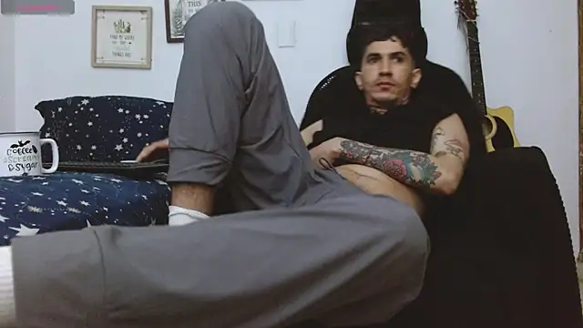 Snapshot of IaDoherty chatting on 10.22.25 IaDoherty online show from 10.22.25