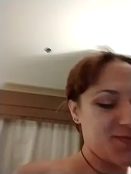 Snapshot of VioletAmaris chatting on 10.29.25 VioletAmaris online show from 10.29.25