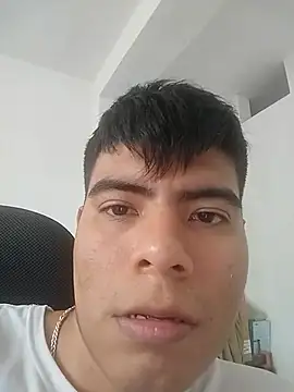 Snapshot of SrPatoDonald chatting on 11.03.25 SrPatoDonald online show from 11.03.25