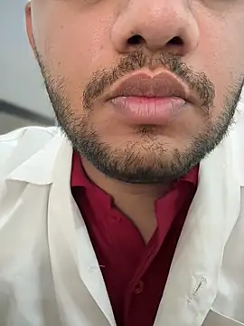 Snapshot of ved240 chatting on 09.26.25 ved240 online show from 09.26.25