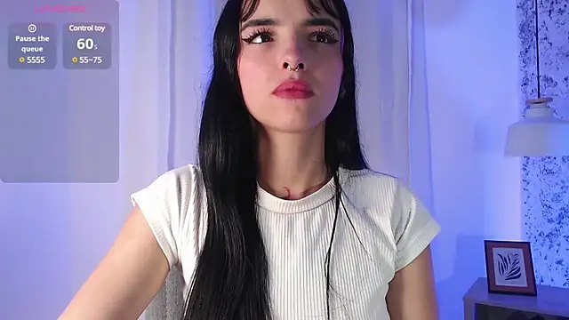 Snapshot of Layla_crazybaby_ chatting on 01.31.25 Layla crazybaby online show from 01.31.25