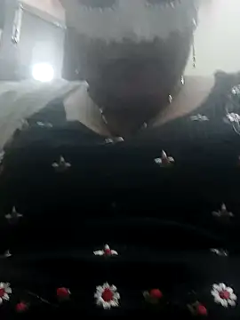 Snapshot of seemi_bhabhi chatting on 01.26.25 seemi bhabhi online show from 01.26.25