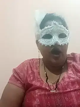 Snapshot of seemi_bhabhi chatting on 01.30.25 seemi bhabhi online show from 01.30.25