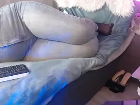 GoddessMonicaNylon online show from 10.09.25