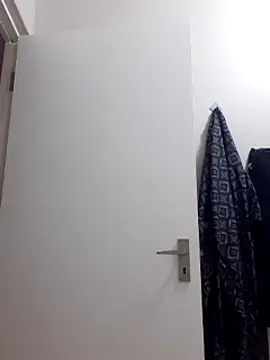 MIGHTY MAGNUM online show from 12.18.24