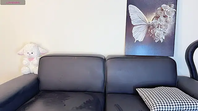 Snapshot of Lucky-susuBB chatting on 12.01.25 Lucky-susuBB online show from 12.01.25