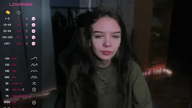 Snapshot of SweetyDeviliya chatting on 11.20.25 SweetyDeviliya online show from 11.20.25